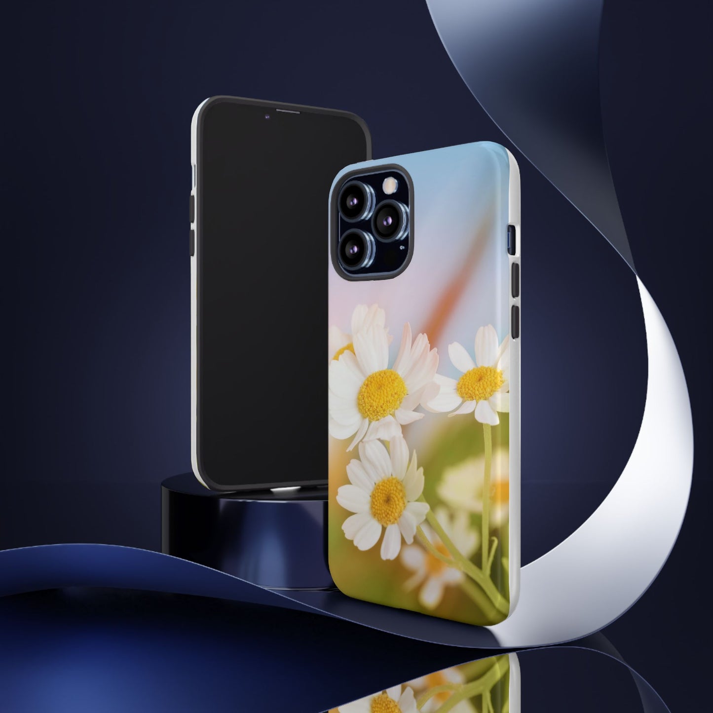Tough Cases, Beautiful Daisy Design