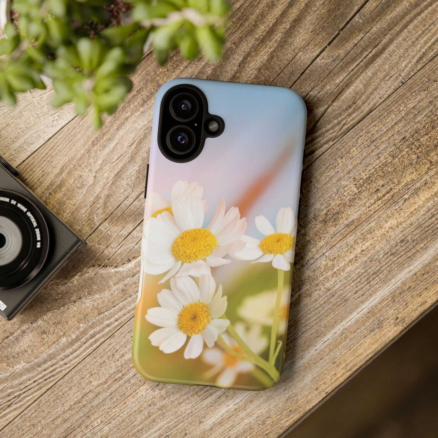 Tough Cases, Beautiful Daisy Design