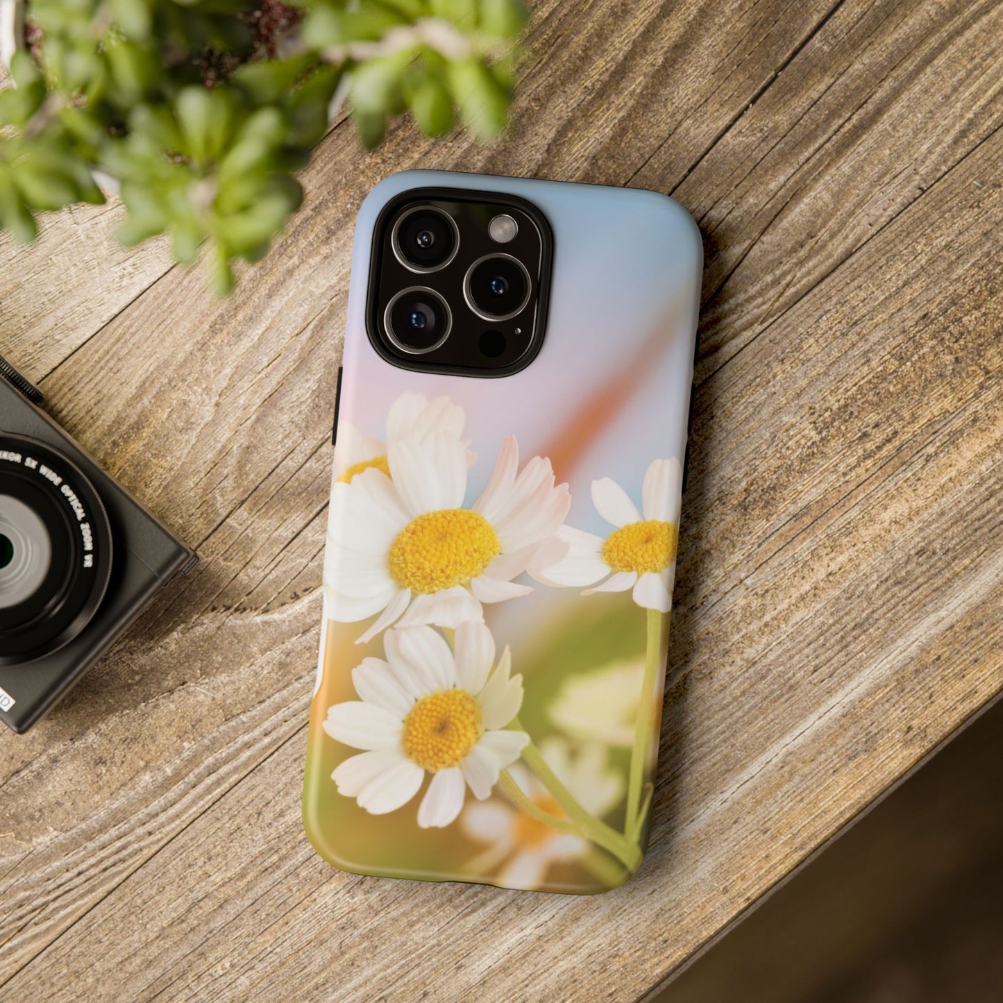 Tough Cases, Beautiful Daisy Design